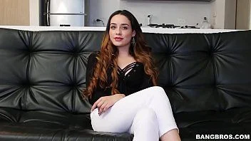 Bela vizinha no sexo online, foda gostosa com a vizinha safada